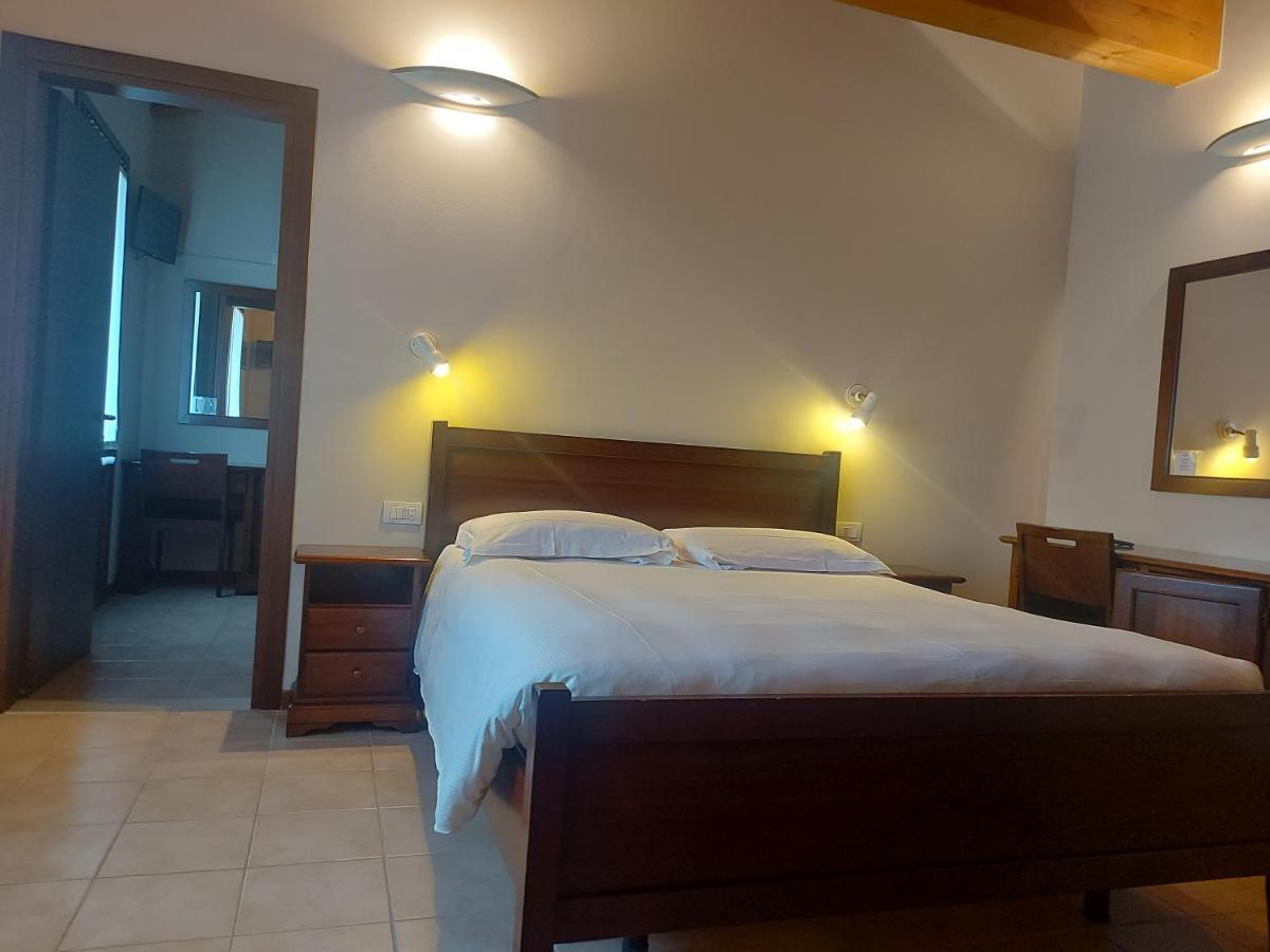 Agriturismo Olistella Palazzolo dello Stella Eksteriør billede