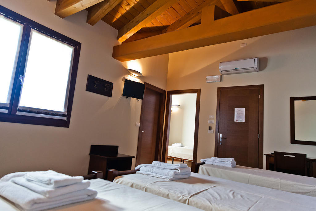 Agriturismo Olistella Palazzolo dello Stella Værelse billede