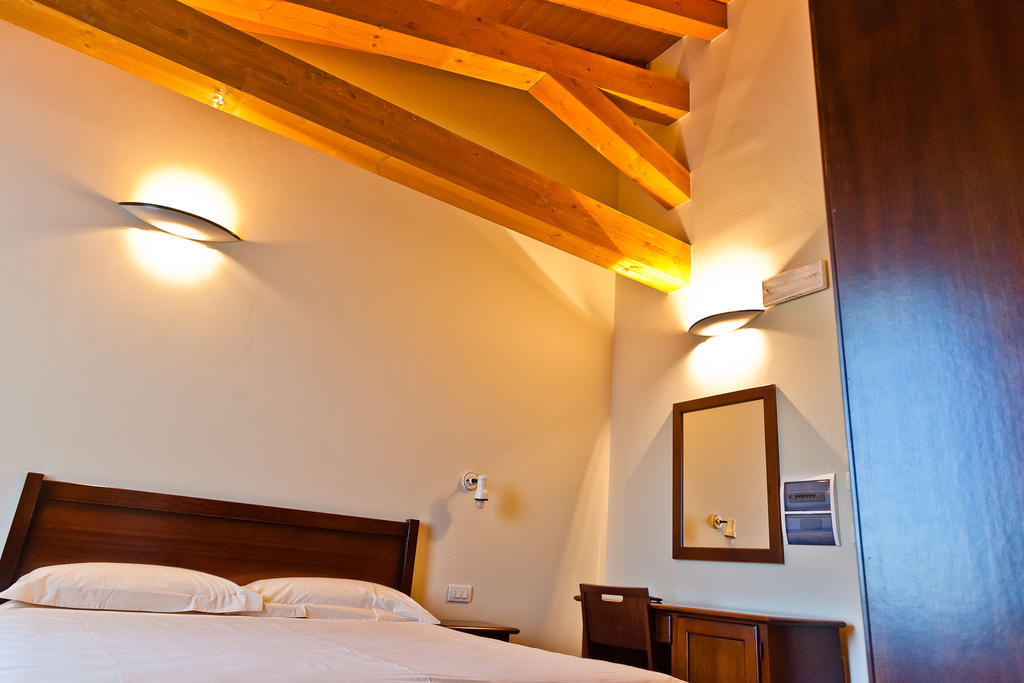 Agriturismo Olistella Palazzolo dello Stella Værelse billede
