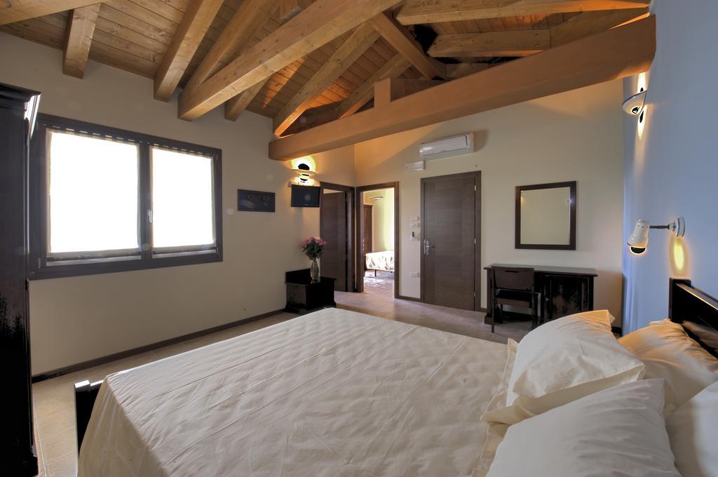 Agriturismo Olistella Palazzolo dello Stella Værelse billede