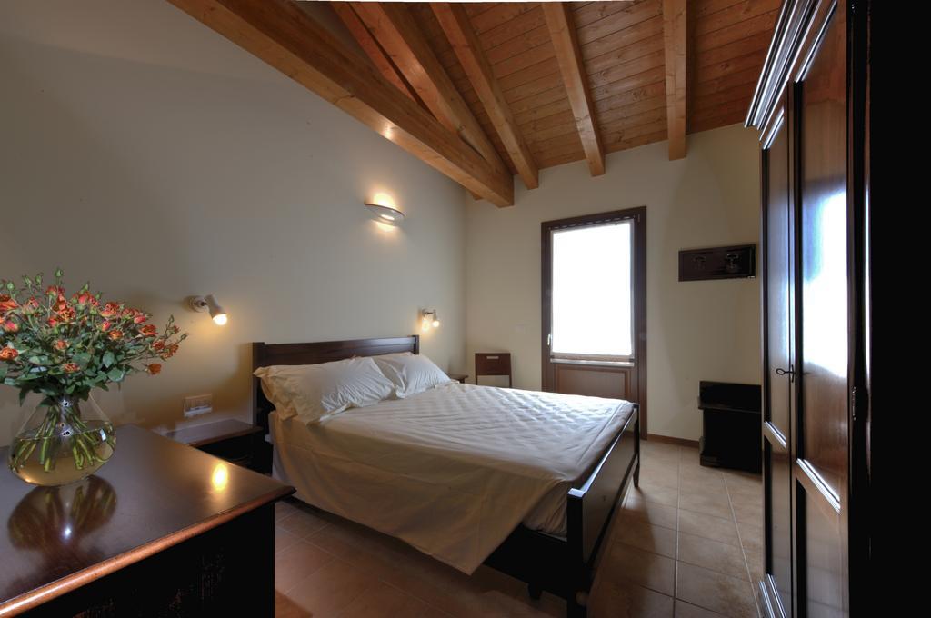Agriturismo Olistella Palazzolo dello Stella Værelse billede